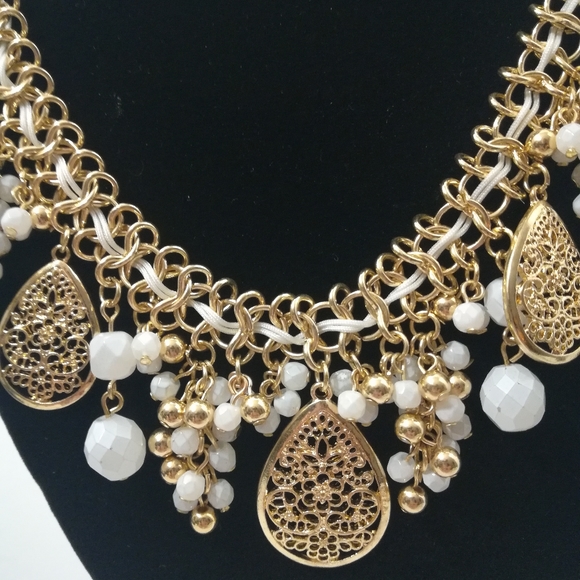 Necklace - Picture 5 of 6